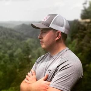 Meet your Posher, Dustin